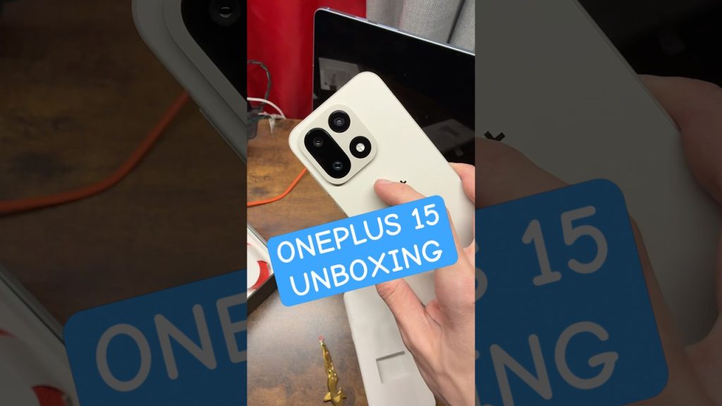 ONEPLUS 15🤯🤯 #android #smartphone #samsung #tech #oneplus #iphone #technology