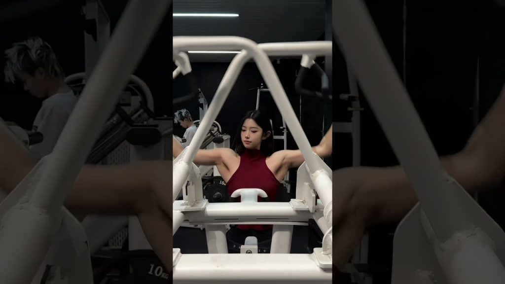 Chinese Girl Gym Workout 2415💪 Asian Fitness Model Inspiration