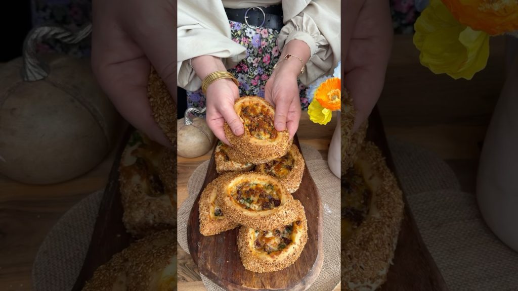 Mayalı simit poğaça 🥯 #baking #tarif #food #recipe #simit  #dessert ￼#poğaça ￼￼