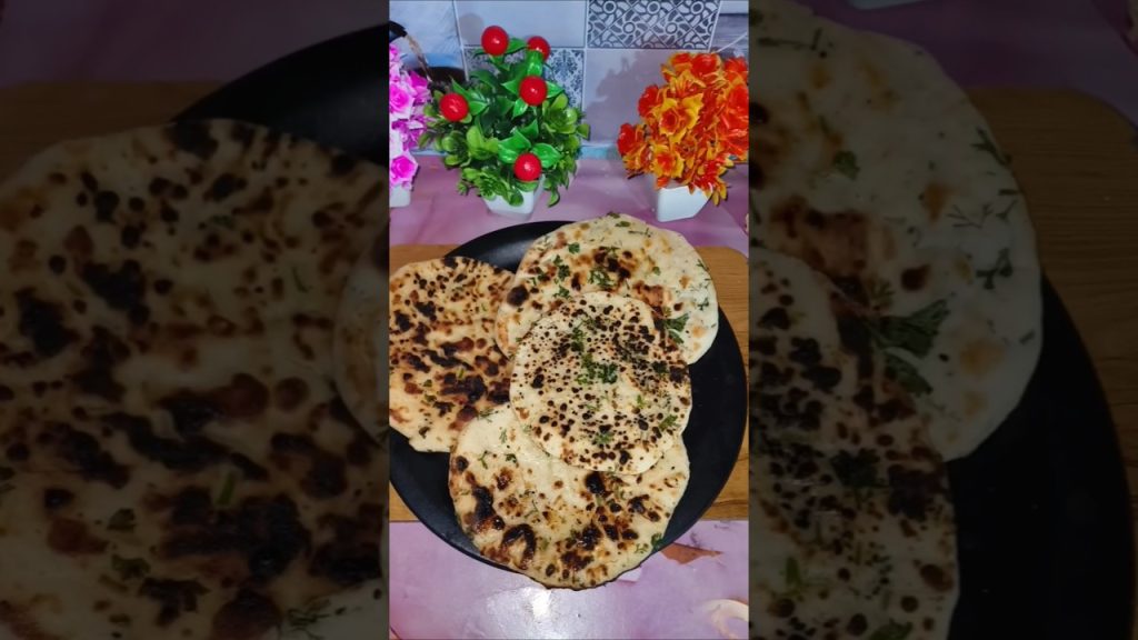 kulcha recipe.#shortsfeed #cooking #food #recipe #kulcha #kulche #holispecial #holi #biharifood
