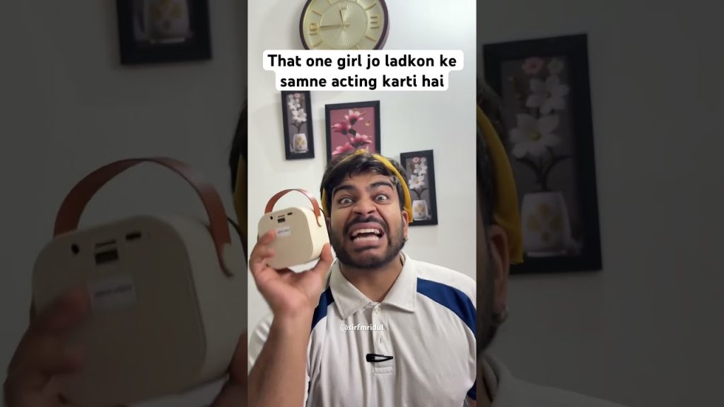 Acting queen #comedy #funny #short #shorts #comedyshorts #school #schoollife #relatable #fun