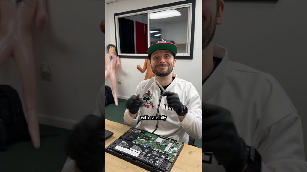 Another reasons ThinkPads are the best #pc #tech #technology #computer #shorttrending