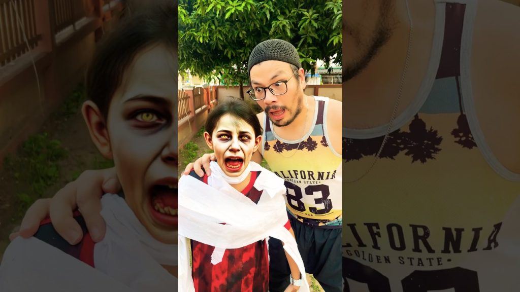 พ่อลองเปิดผ้าของผีมัมมี่ 😱 ดูให้จบ #funny #comedy #drama #humor #memes #youtube #shorts #minmayang