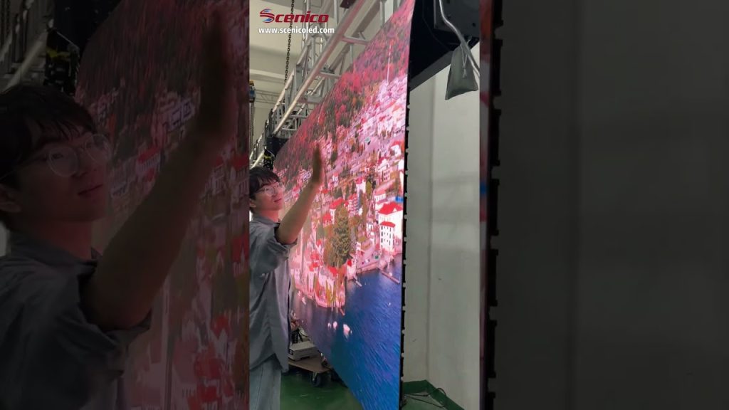 A LED Rolling Screen #leddisplay #technology #ledscreen