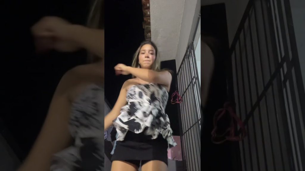 No passinho #explorar #humor #shortsvideo