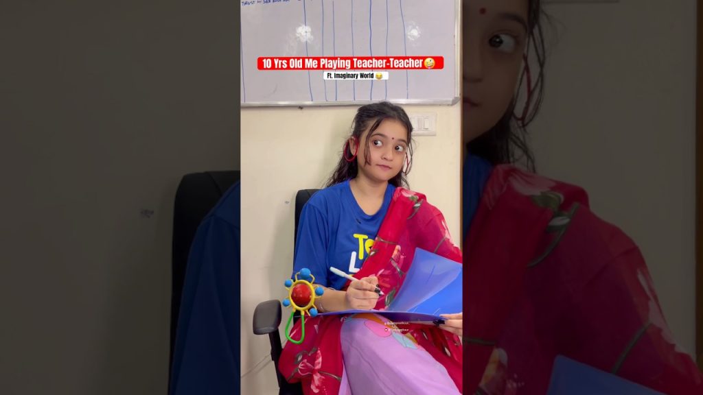 Khud he sawal-jawab krti thi😂| #preetkaur #comedy #childhood #childhoodmemories #playing #shorts