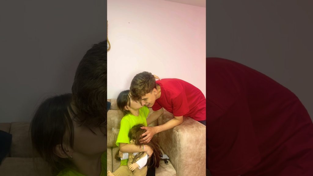 QUERÍA LA MUÑECA PARA SU HERMANA ❤️🥰#familiaibañez #humor #casosdefamilia #comedia #fypシ゚viral
