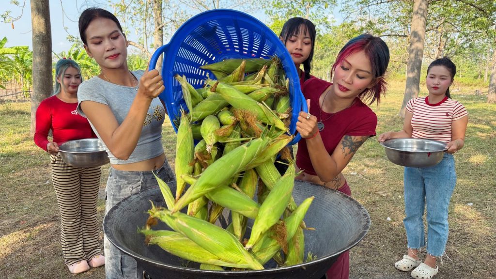 Amazing cooking corn to make delicious food recipe
