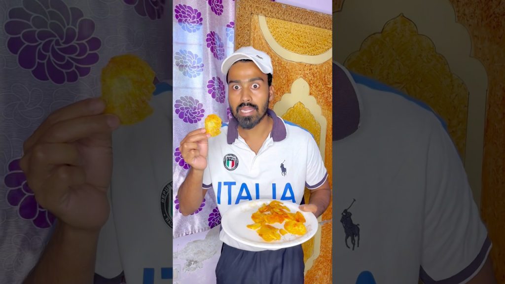 Aalu ke testy chips 😍 #cooking #food #recipe #vlog #dailyvlog #lifestyle #shorts