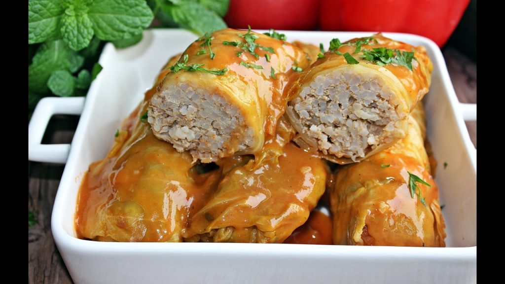 GOŁĄBKI Z MŁODEJ KAPUSTY #food #recipe #diner #obiad