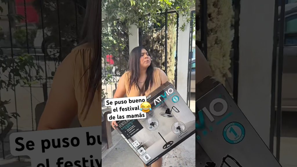 Se puso bueno el festival de las mamás 😂 #comedia #humor #parody