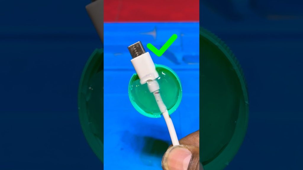 Damage data cable repair easy way #technology #tipsandtricks #repair #science