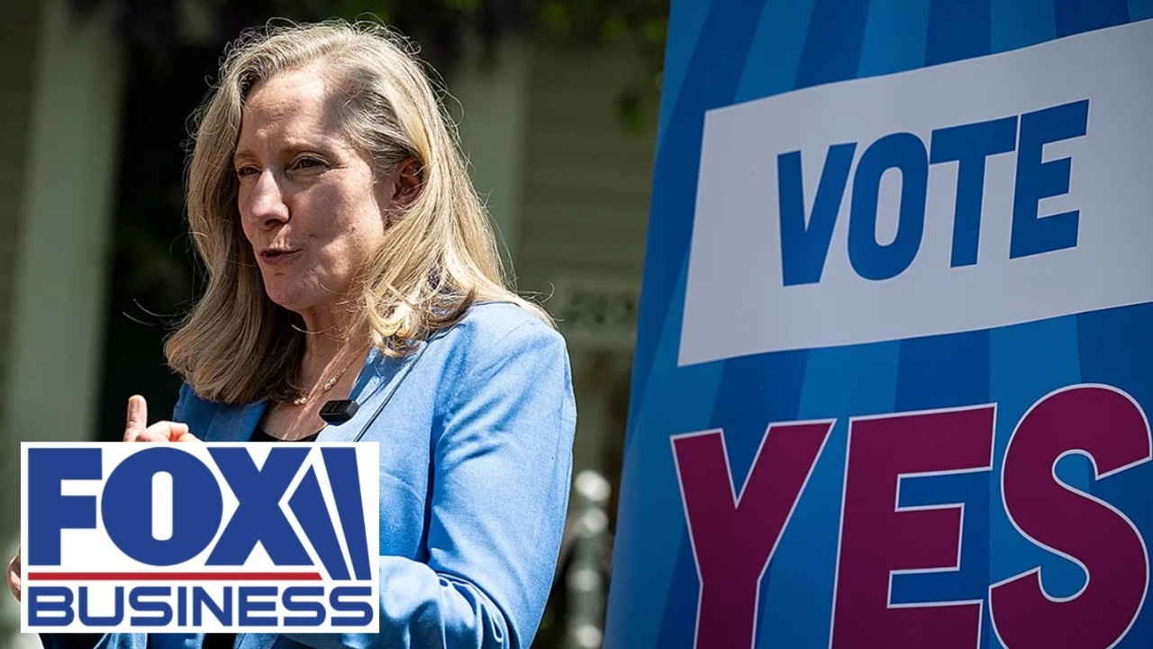 This is a ‘COMPLETE HUMILIATION:’ Former Virginia AG