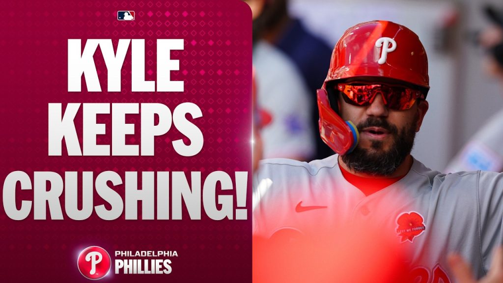 Kyle Schwarber CRUSHES his 21st home run of the season! 🔔💥 (MLB HR leader homers AGAIN!)