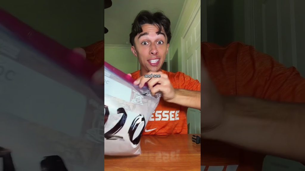 I Tried a Bag of Air from 2020.. 💨 #relatablestories #comedy #funnymemes
