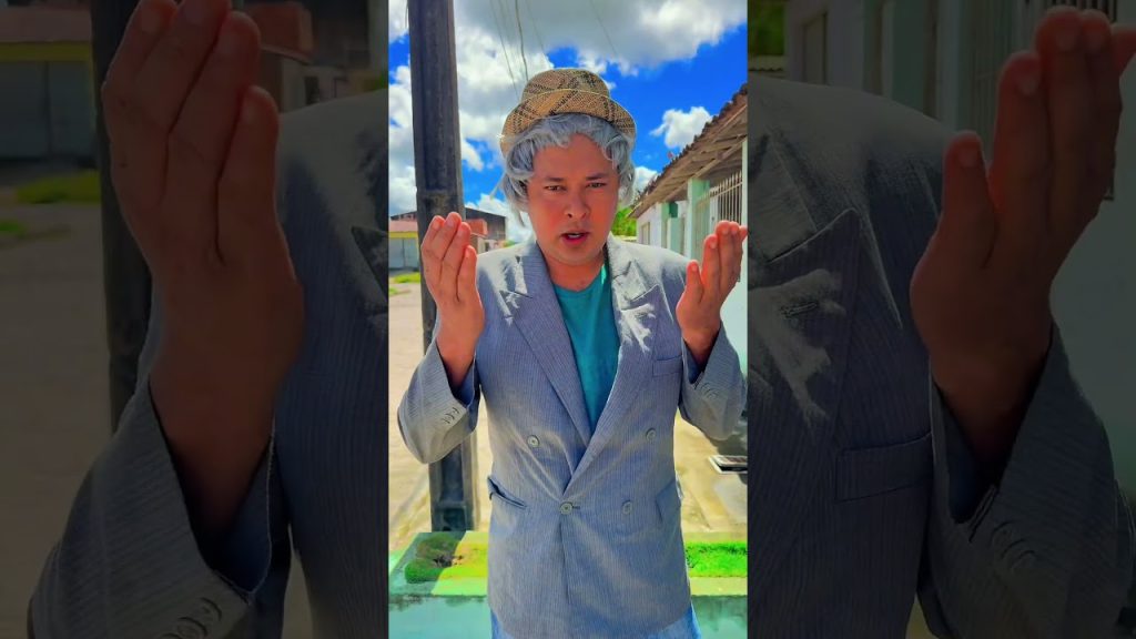 #shorts #comedy #funny #shortvideo #comedia #humor vovô trouxe outro iogurte