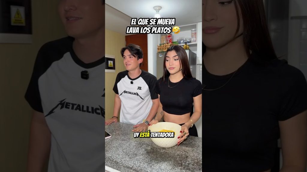 El que se mueva lava los platos 🤣#humor #comedia #novia #pareja
