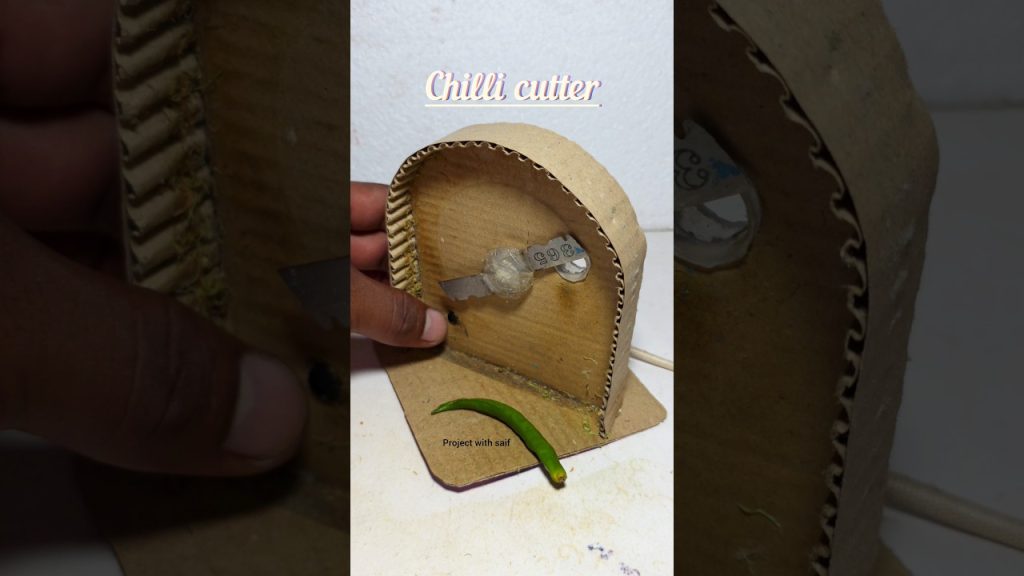 Chili cutter cutter 🌶🤑 #chilimachine #dcmotor #cutter #technology #shorts