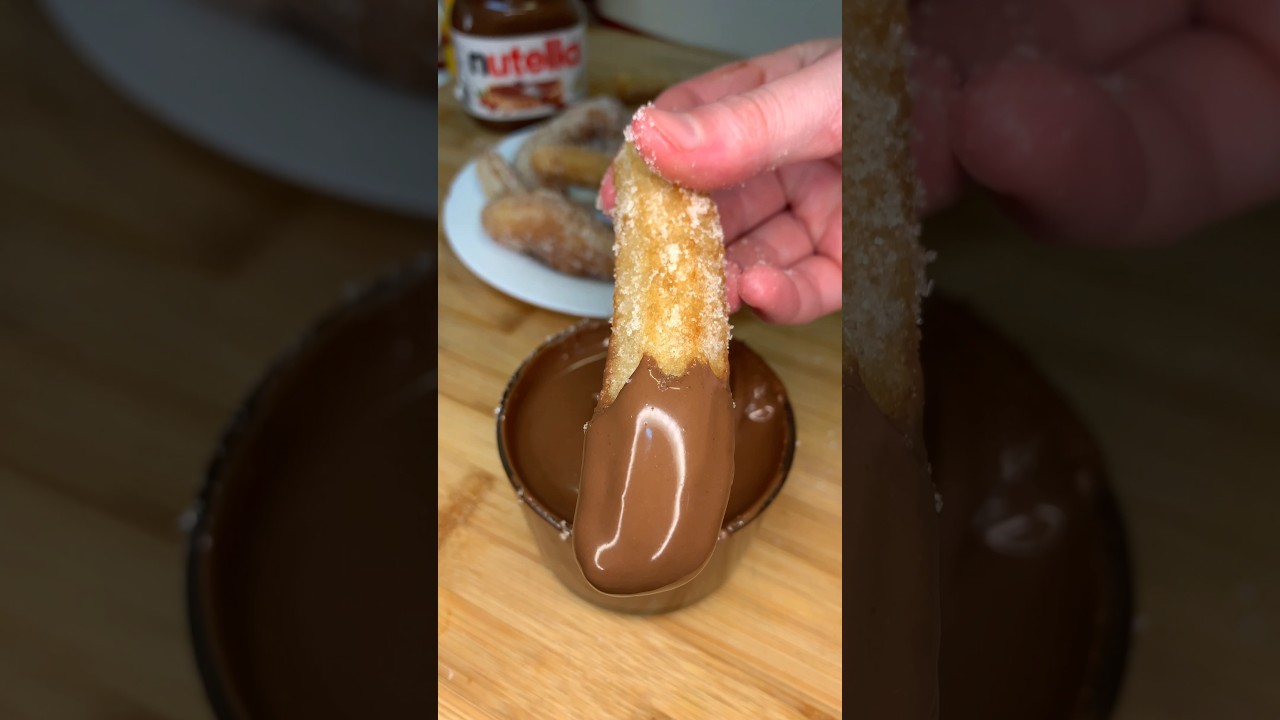👩🏼🍳 Recette: Authentique Churros 🇪🇦✨🍫 #food#recipe #asmr #mukbang #chocolate #cake#nutella #shorts