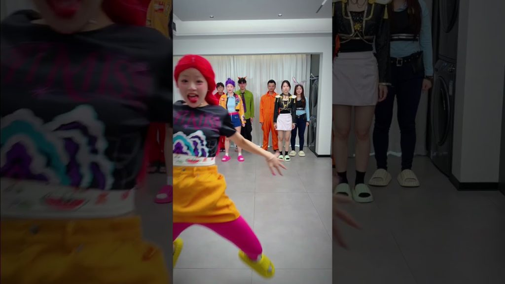 What’s your favorite birthday gift?😱🍭🍧😡🤣 #short #funny #sichuankid #kpop