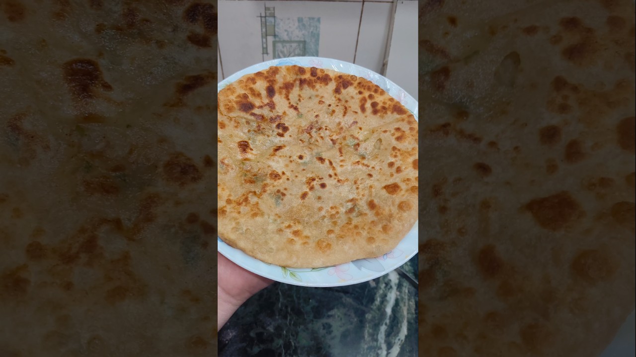 Aaloo ka paratha 😋♥️ #shorts #viral #trending #pratha #food #recipe