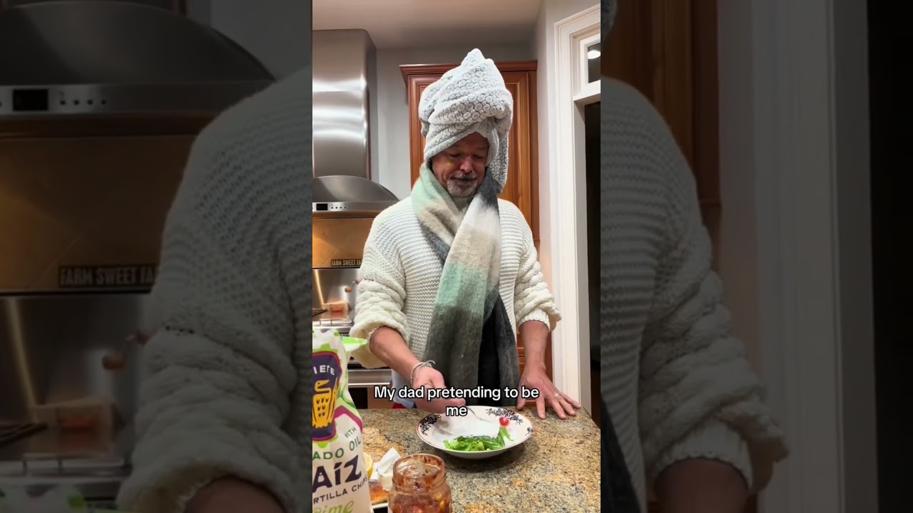 Dad acting like daughter 🧒#daughterandfather #funny #funnyvideo #entertainment #funnymoments