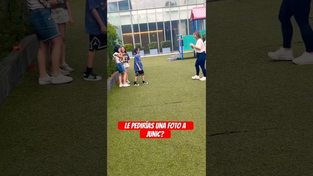 JUNIC ES FELIZ CUANDO LE PIDEN FOTO! Fede VIGEVANI #comedy #humor