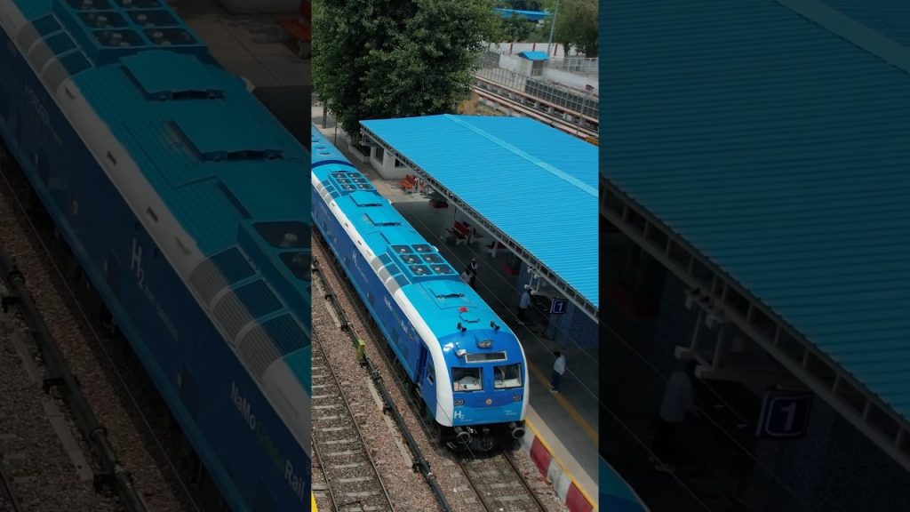 The future is hydrogen-powered 🚆 #hydrogen #train #green #clean #technology