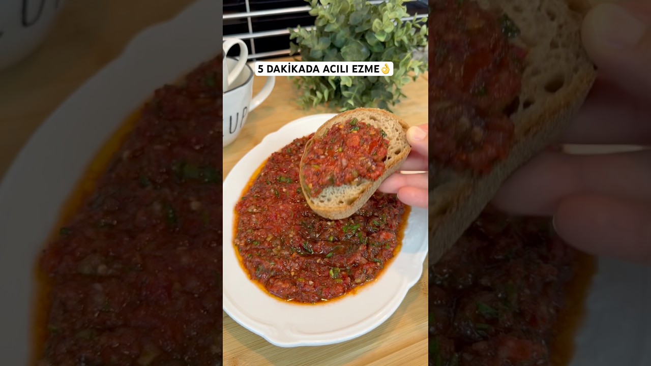 Tarif yorumda ✍️#mezetarifleri #acılıezme #yemektarifleri #food