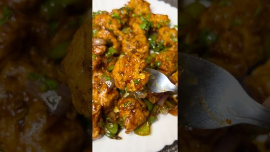 Dry chilli chicken👩🏻🍳#youtubeshorts #drychillichicken #food #recipe #cooking #chillichicken