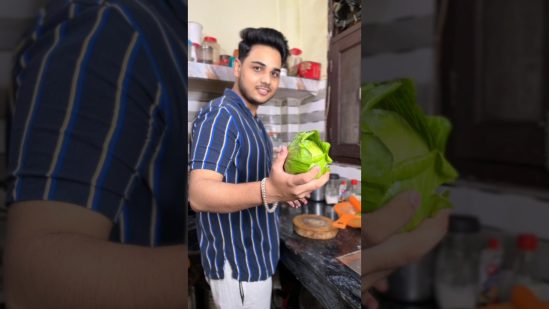 Desi noodle 🍜| Toh kon krega saaf😂 #food #recipe #cooking #youtubeshorts #kitchen #chowmein #foryou