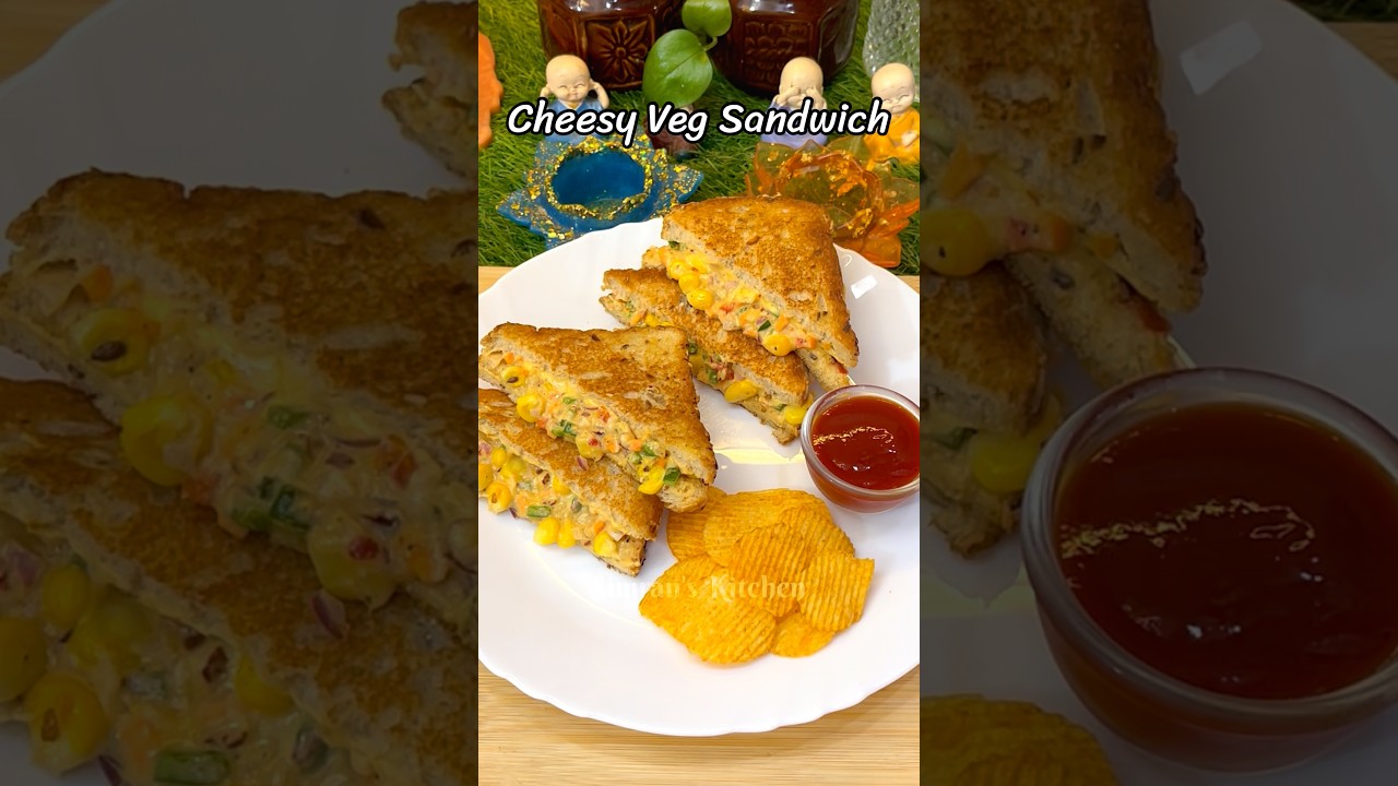 Cheesy Veg Sandwich Recipe😋 #shorts #sandwich #viral #trending #food #recipe #snacks #youtubeshorts