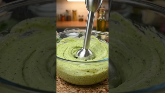 ВКУСНЕЕ ЧЕМ ИКРА! Кабачковая намазка за пару минут! #shorts #food #recipe #cooking