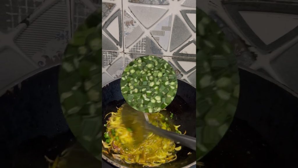 भिंडी yummy 😋 #funny #priyaarshadvlog #ytshorts #familyvlog #trending #food #recipe