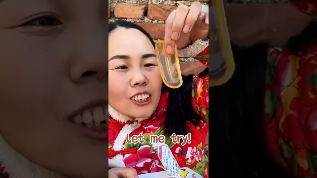 This jelly is a tongue?!🤣 #usa #funny #comedy #90s