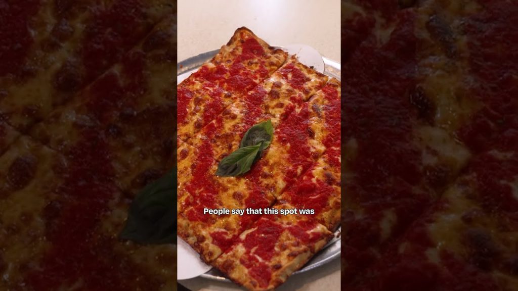 Why this is the ultimate thin crust pizza #pizza #food #recipe