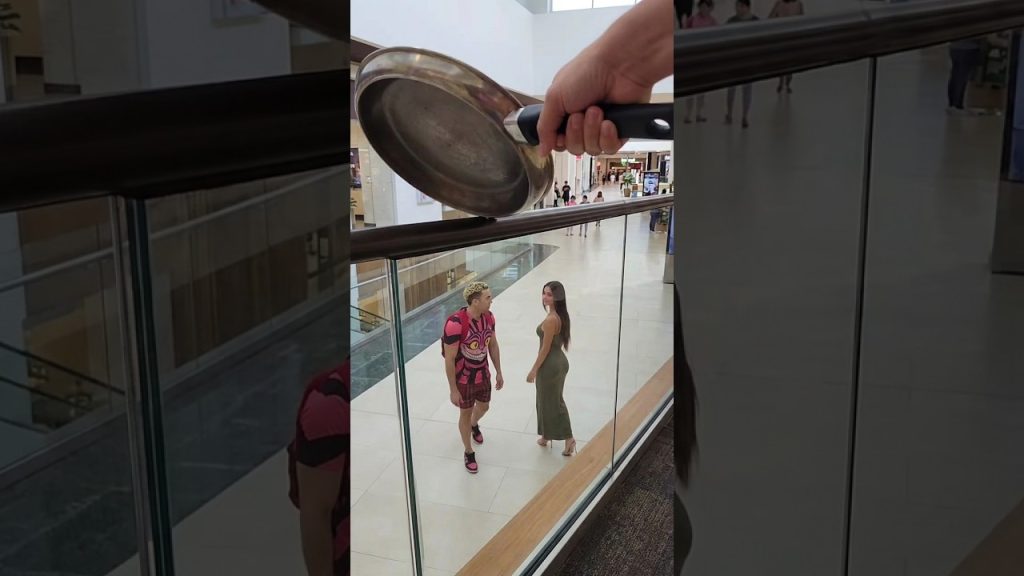 POV: problemas en el mall 🏃🍳🏃‍♀️ #humor #latoxicnator #waitforend #funniest #mall